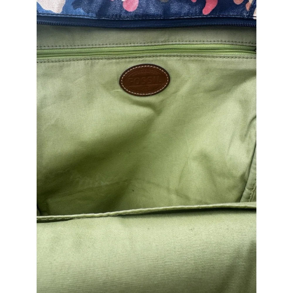 FOSSIL Large Backpack Campus Navy Multicolor Animal Print Coated Canvas GC PT2